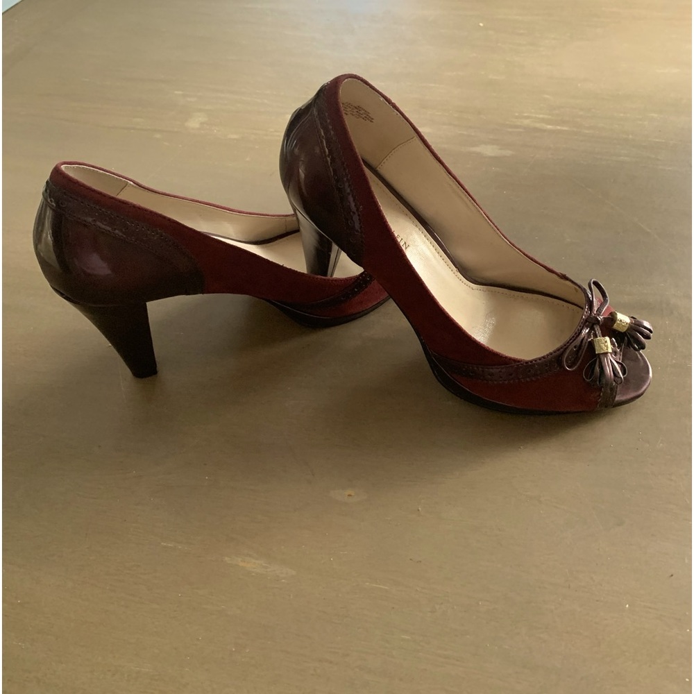 Ann Klein, high heel, suede.